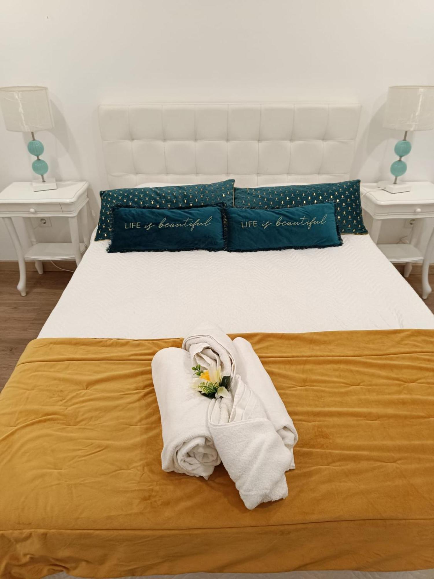 Апартаменты T1 Rosa Dos Ventos, A/C & Terrace - Casas & Papeis Армасан-де-Пера Экстерьер фото